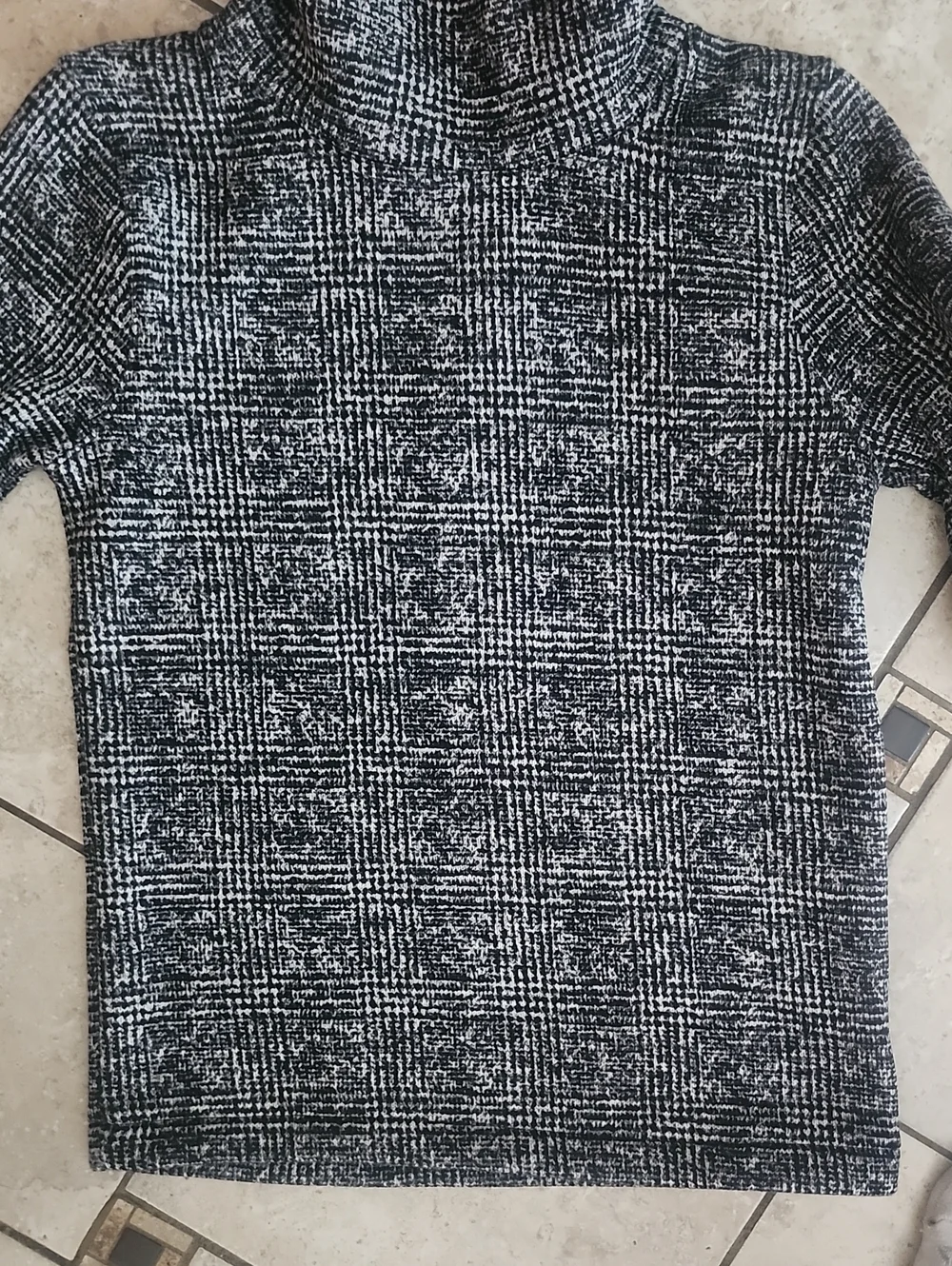 J. Crew Mercantile Funnel Neck Long Sleeved Black/Gray Sweater XS